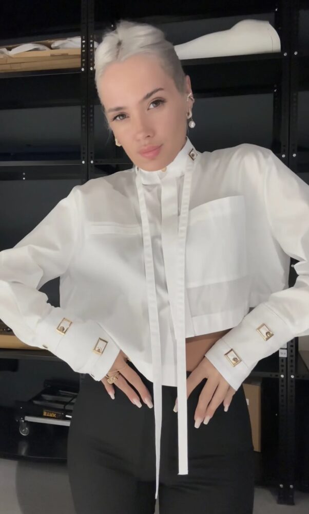 Screenshot Crop Shirt Gold Detailed sleeves - Image 1